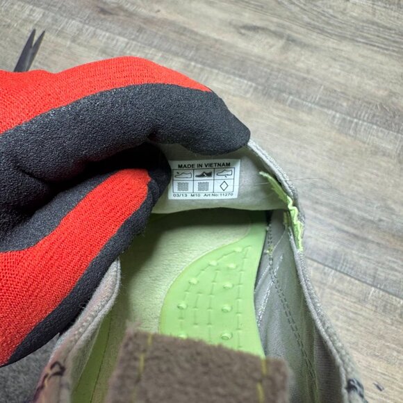 Crocs Walu Beige Textile Casual Loafer Men's Size 10 - Picture 5 of 7